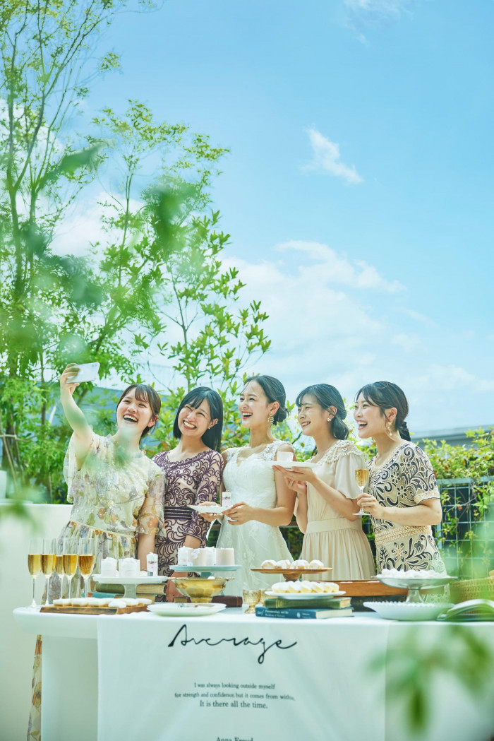 ~開放的なガーデンで、ゲストと近い距離で一緒になって楽しめる~