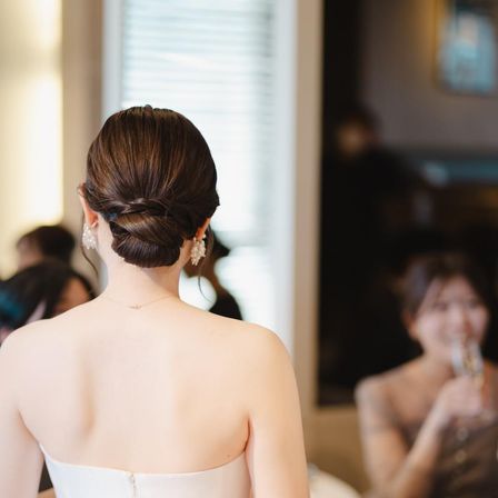 すっきりまとめ髪で美しいバックスタイル|Casita(カシータ)の写真(61276658)