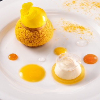 《デザート》オレンジキャラメルシュークリーム レモンパルフェ シトラスソース