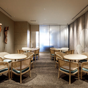 ジャスミンルームは少人数のお部屋としても、親族向けの待合室としてもご利用いただけます|Centara Grand Hotel Osaka（センタラグランドホテル大阪）の写真(33307443)