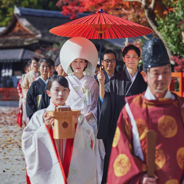 上 賀茂 神社 結婚 トップ 式 ドレス