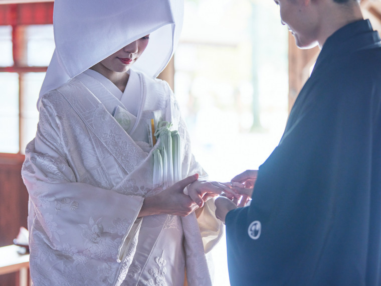 神社婚は不安な方へ、プランナーがおりますのでご安心ください