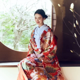 TAKAMI BRIDAL