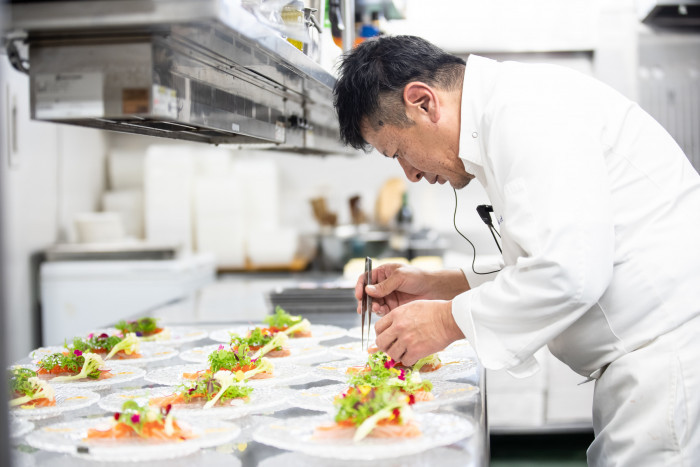 小さいことでも相談してください!お料理の打合せや試食も1組様ごとに対応します。