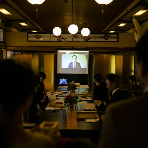 【先輩カップル披露宴シーン】|茶寮一松（登録有形文化財）の写真(34010687)