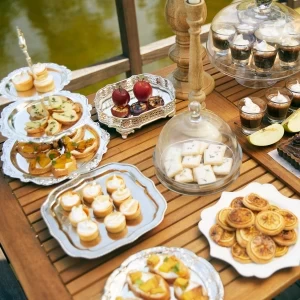 ガーデンで、ゲストと話しながらのビュッフェパーティも魅力的|sasaの写真(36109710)