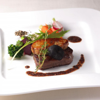 比較○【デザートブッフェ付試食】ワンフロア貸切W×美食体験！