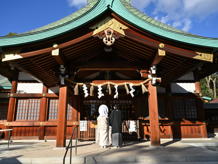 神社挙式後の披露宴も可能!移動もすべてサポートいたします!