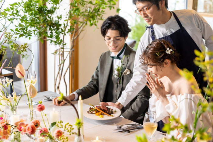 バーミキュラポットを使用した、ここでしか食べられない婚礼料理でゲストをおもてなし。