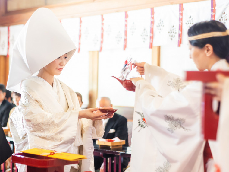 古くから受け継がれてきた日本の伝統的な結婚式