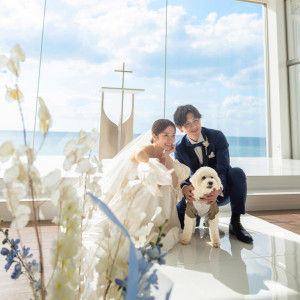 ＜ペット婚＞大切な家族の愛犬もゲスト参加|ラソール シー リゾート シエール教会　チュチュリゾートウエディングの写真(50540485)