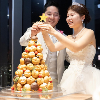 大切なゲストを近くに感じながら、おふたりからの心温まるおもてなしを実現