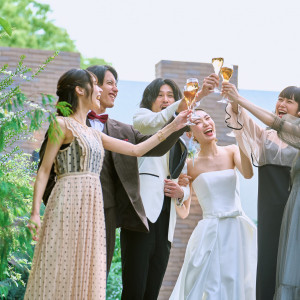 ゲストから沢山の祝福を受けて幸せな一日を。|ヒルトップザスクエアの写真(41227475)