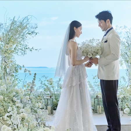 上質な空間ながらも、リラックスした雰囲気の中で心温まるセレモニーを