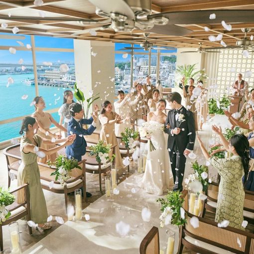 サウスゲートホテル沖縄の結婚式の公式写真（1枚目）