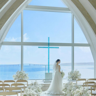 宮古島の伊良部大橋を望む映像体験＊挙式料50％OFF