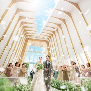 残2＼満足度◎3万円和牛試食付／天高9.6m感動チャペル×没入演出体験