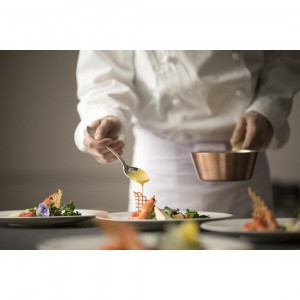 1日1組【上質×寛ぎ】国産牛試食×ホテルで叶えるガーデンWD