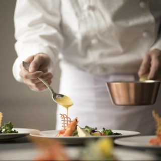 1日1組【上質×寛ぎ】国産牛試食×ホテルで叶えるガーデンWD