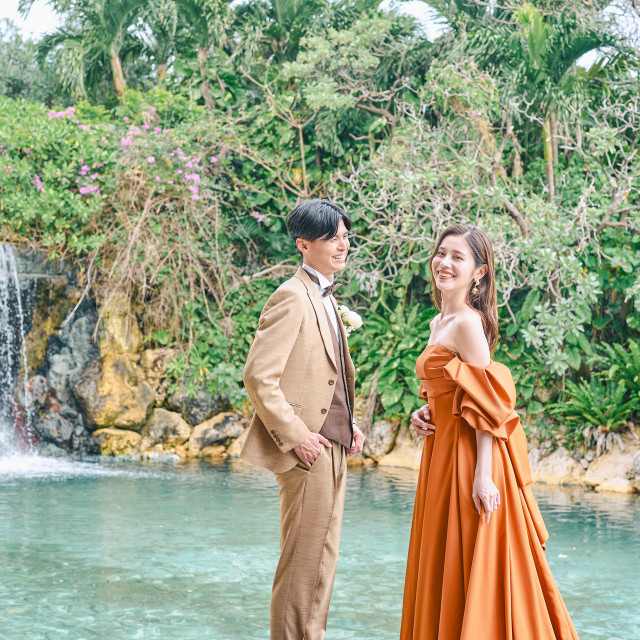 ウェディングドレス・衣装｜アイネス ヴィラノッツェ 宮古島