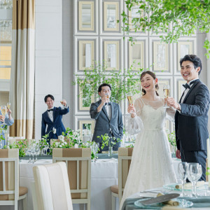 《1⽇花嫁体験》100万優待◆ガラスチャペル×パーティ演出体験
