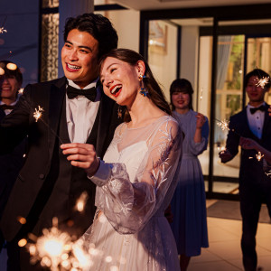 アフターセレモニーでは友人から心を込めた祝福を|アネーリ長岡の写真(53356693)