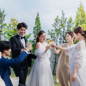 プライベートガーデンパーティではご友人と笑顔で会話思う存分楽しんで！|アネーリ長岡の写真(53336316)
