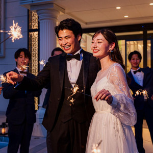 ＼卒花絶賛★光のチャペル挙式体験／100万円特典×6.6万ギフト付