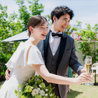 当日をイメージしていただきながら「夢」と「感動」を与えられる最高の一着をご提案