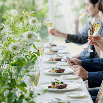 本物志向のおふたりに贈る
素材にこだわったおもてなし料理