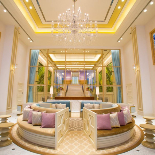 足を踏み入れた瞬間から広がる非日常的な空間。