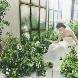 緑に囲まれた心癒される空間でのウエディングを