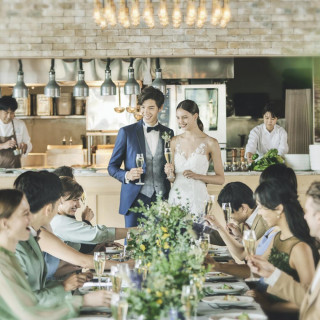 挙式・衣装・装花・ヘアメイク・写真など《最大150万相当》をプレゼント