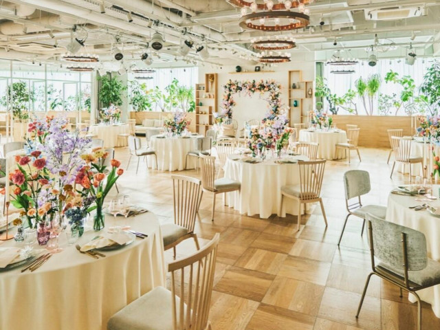 ハードルが高いと思っていたオリジナルウエディングが、無理なく叶えられる