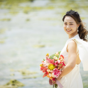 瀬長島オリジナルウエディングドレスご用意♪|瀬長島ホテルウエディングの写真(50050048)