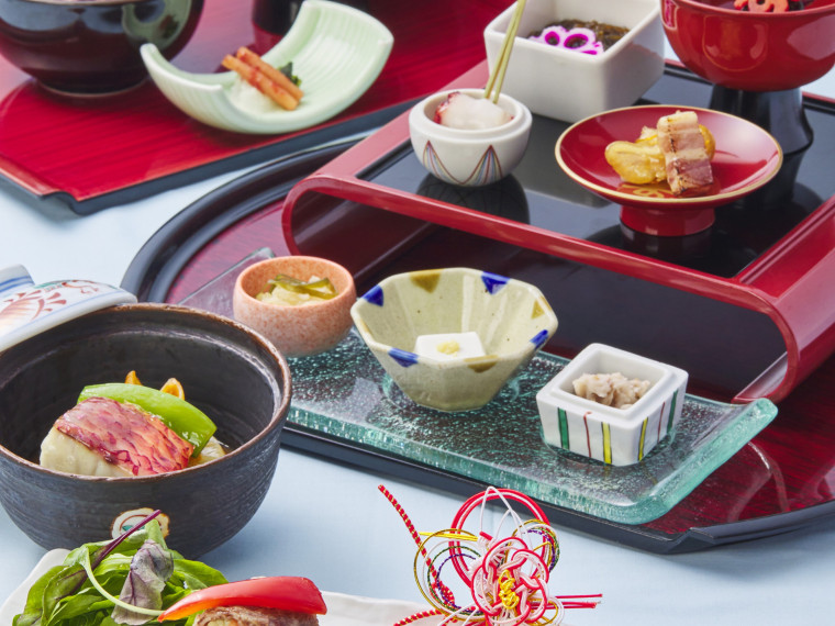 沖縄県産食材をふんだんに使った和×洋のコース料理をご用意