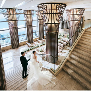 《美景×美食×美音*東京唯一の階段入場チャペル》和牛4万試食