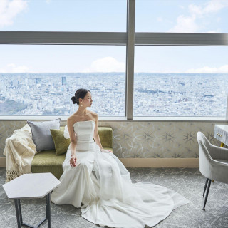 初台駅直結の好立地。地上264mの美景でゲストをおもてなし。