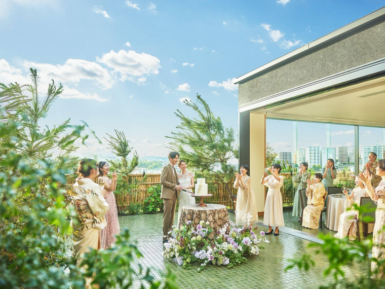 会場、食事、衣裳。そのすべてを五感で