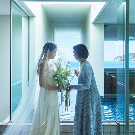 正面には駿河湾の絶景が。まるで海に浮かぶようなチャペル|HOMAM 旧マッケンジー邸（国登録有形文化財）の写真(53168486)