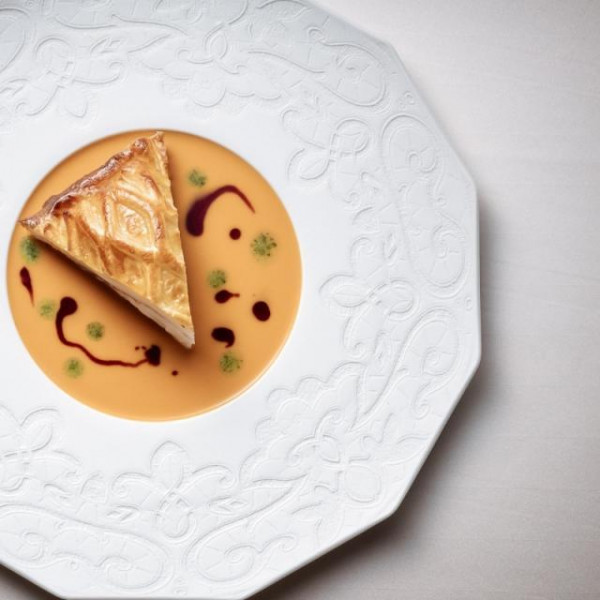 【歴史と革新が重なる美食でおもてなし】伝統に感性豊かなアレンジを加えたモダンフレンチで彩りを