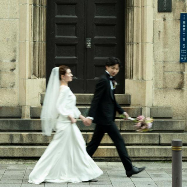 【憧れのドレス20万円分プレゼント】先輩花嫁もおすすめ！ハイクオリティなショップと提携