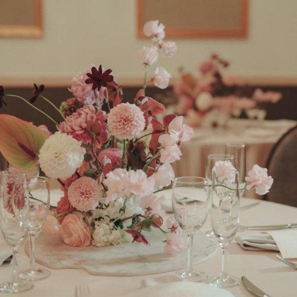 【憧れのドレス20万円分プレゼント】先輩花嫁もおすすめ！ハイクオリティなショップと提携