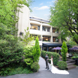 \最大80万特典×ギフト5千円/ミシュラン星付シェフ監修*試食会