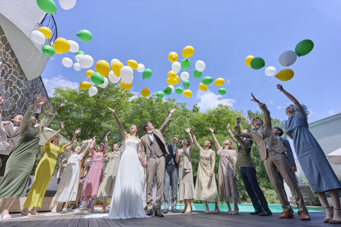 バルーンや趣味を取り入れて
もっとゲストが楽しい結婚式に。