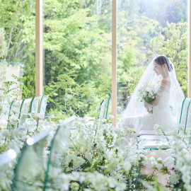 ◆月曜PREMIUM◆じっくり見学*森のチャペル×贅沢試食♪