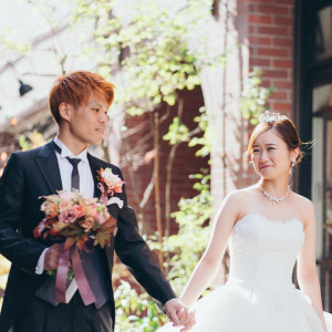 歩いて5分程の「花小路」でのロケーションフォトも素敵です！|シャトレーゼホテル 談露館（オズブライダル）の写真(56328801)