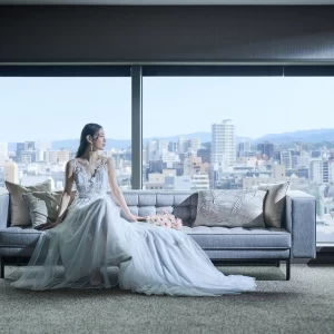 インポートからオリジナルまで本物を追求したドレス