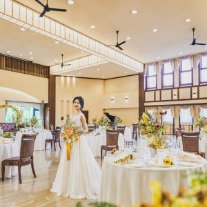 【本日限りの夏のBIGフェア！】ドレス試着×料理試食×来館特典4万円！
