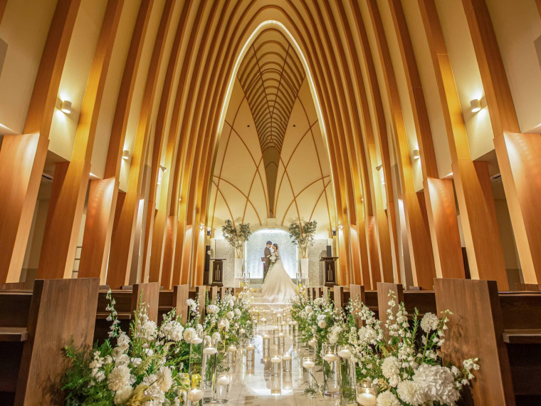 駅から3分の好立地！広々とした外観が魅力なアルコラッジョ